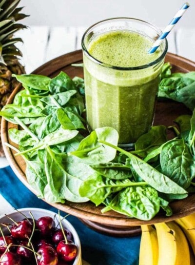 Healthy green smoothie with pineapple